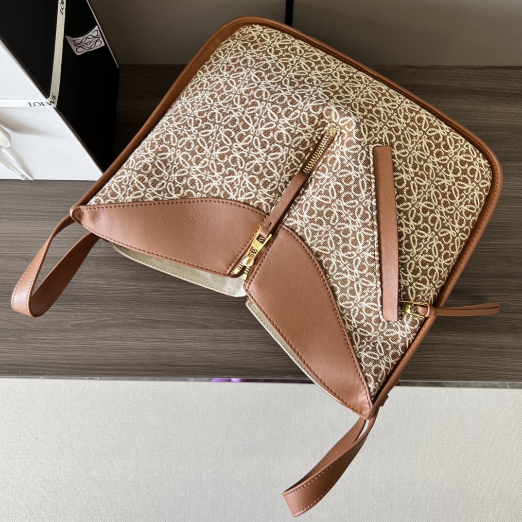 Loewe Hammock Bags